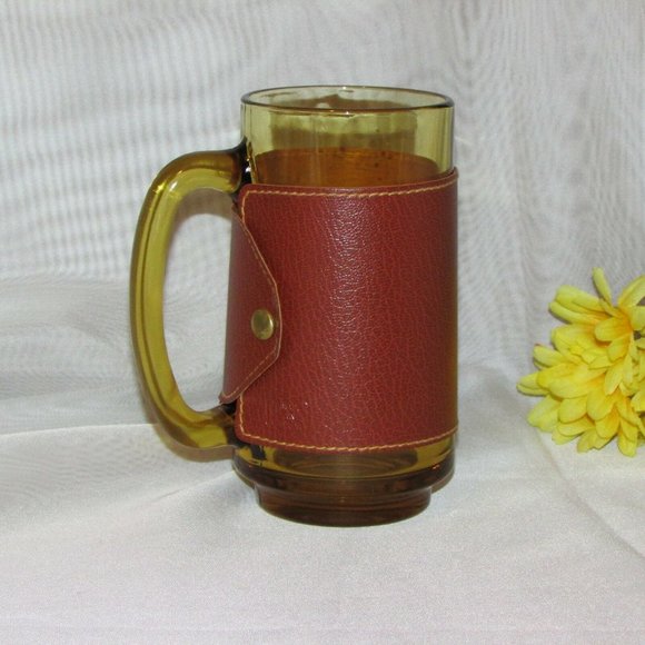 Beer Mug BANFF Vintage Gold Glass Faux Leather Sleeve Souvenir - Picture 10 of 11